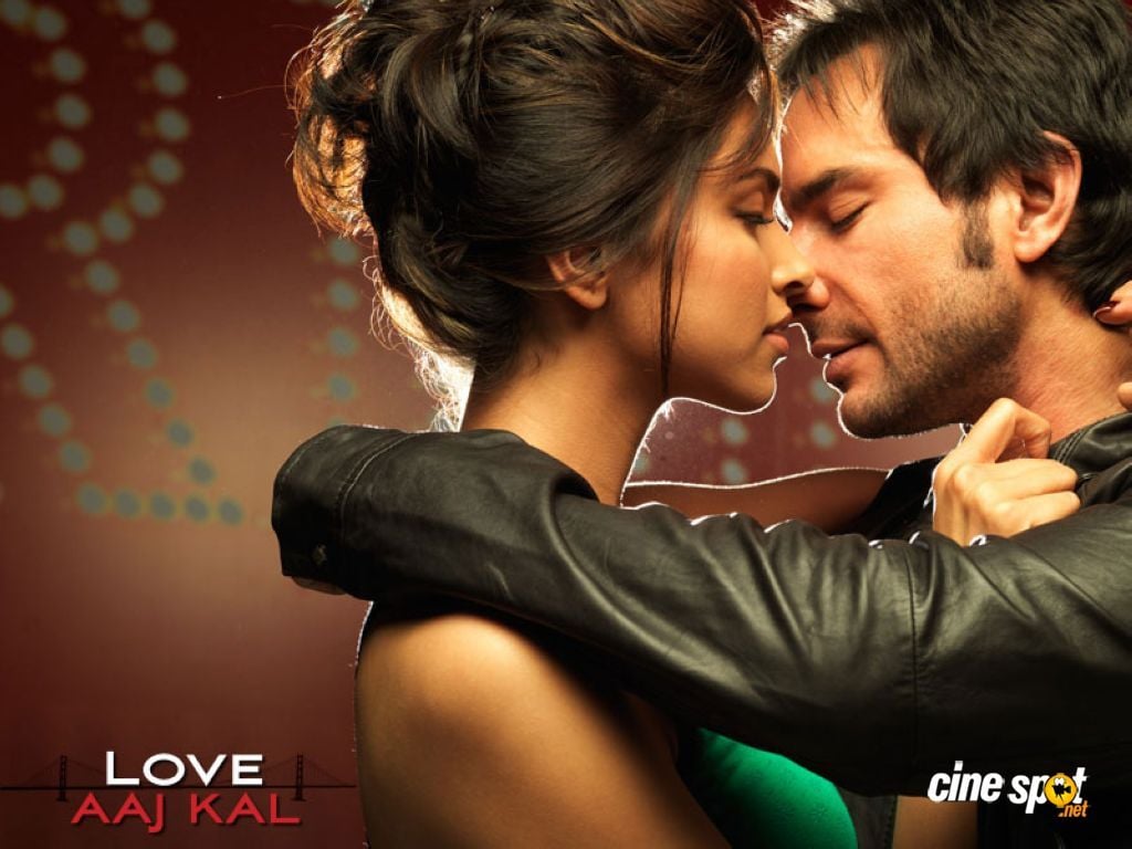 Love Aaj Kal Bollywood Movie Wallpaper (3)