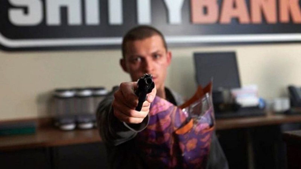 Cherry First Look Photo: Tom Holland Led Drama Sets 2021 Release Date