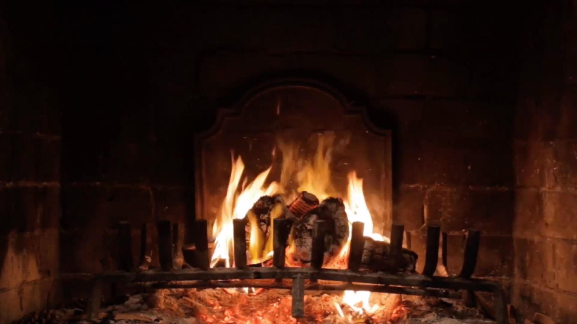 The best fireplace apps for Apple TV