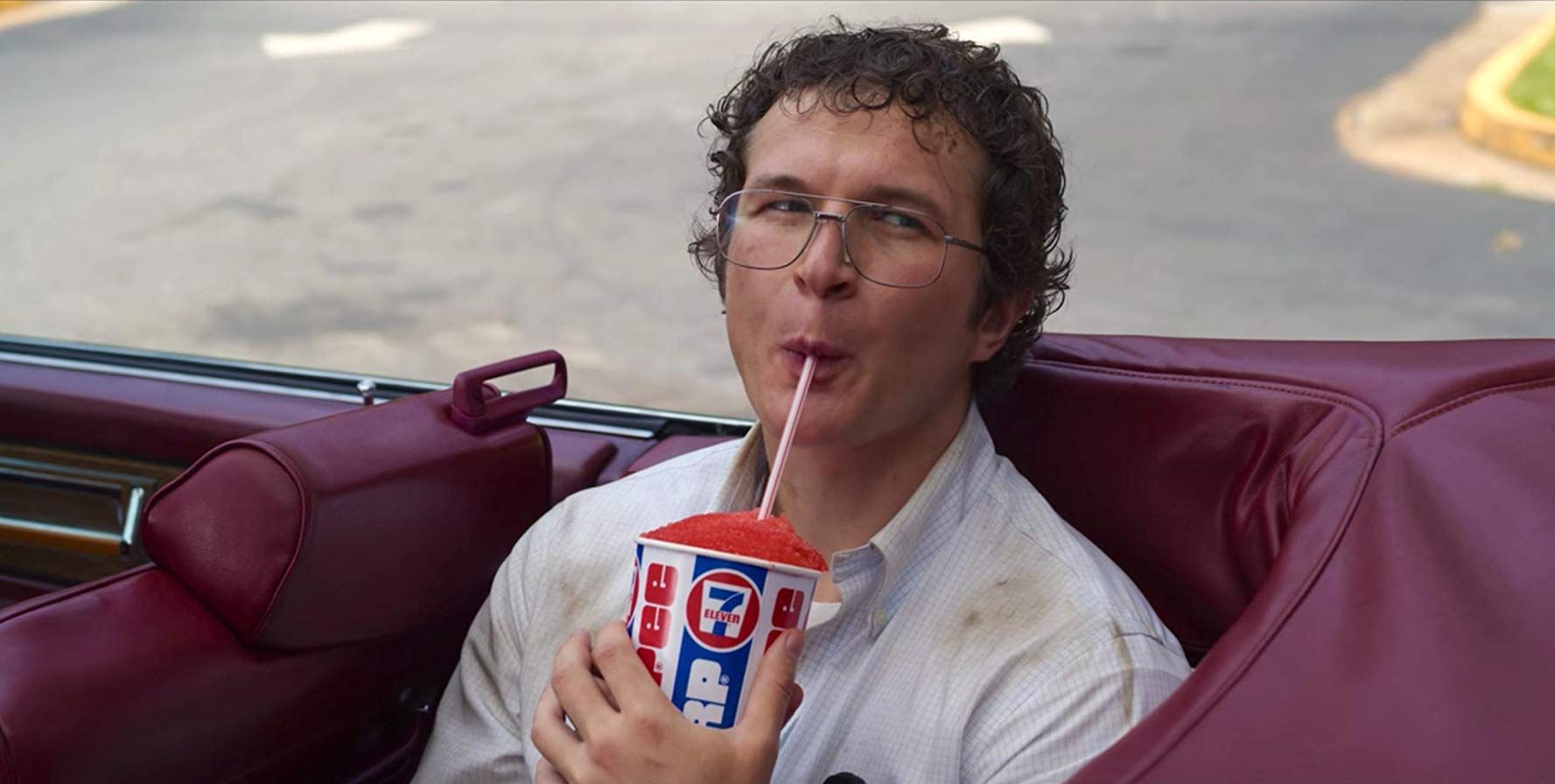 Dr. Alexei (Alec Utgoff) in Stranger Things (season three). Stranger things season Stranger things funny, Stranger things meme