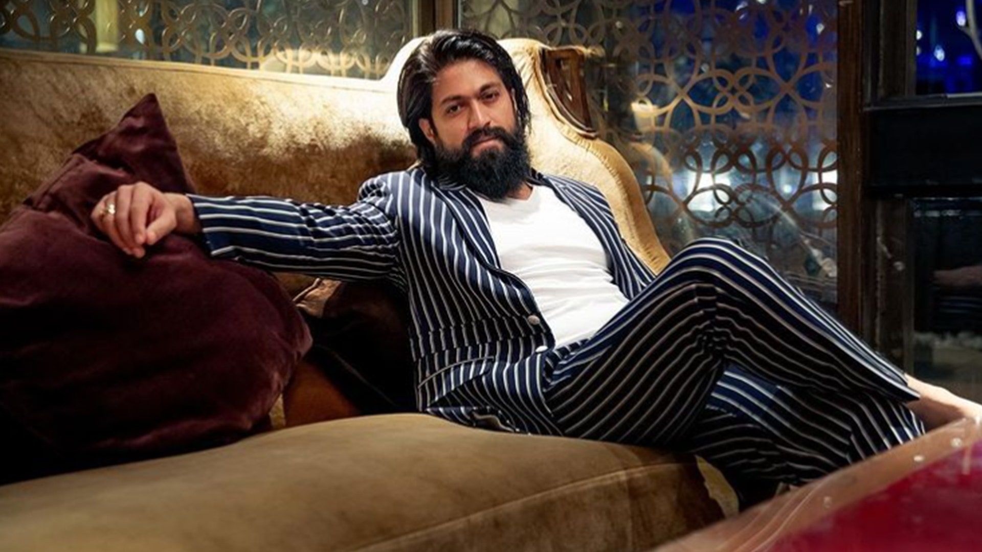 An Indian SUV to an expensive luxury car, take a look at the cars parked inside superstar Yash's garage