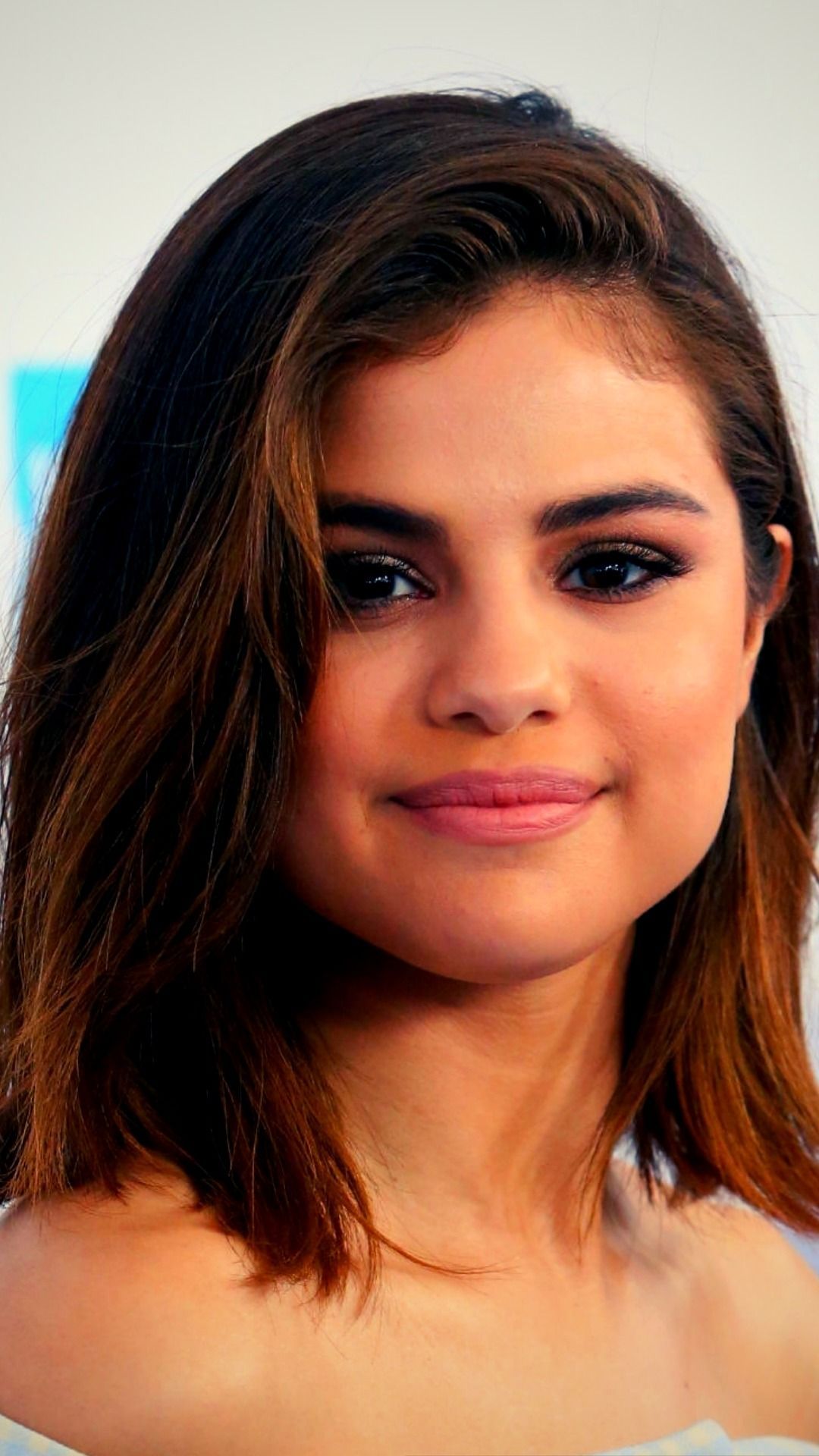 Best Selena Gomez iPhone background HD Wallpaper free Download. Selena gomez, Selena, iPhone wallpaper