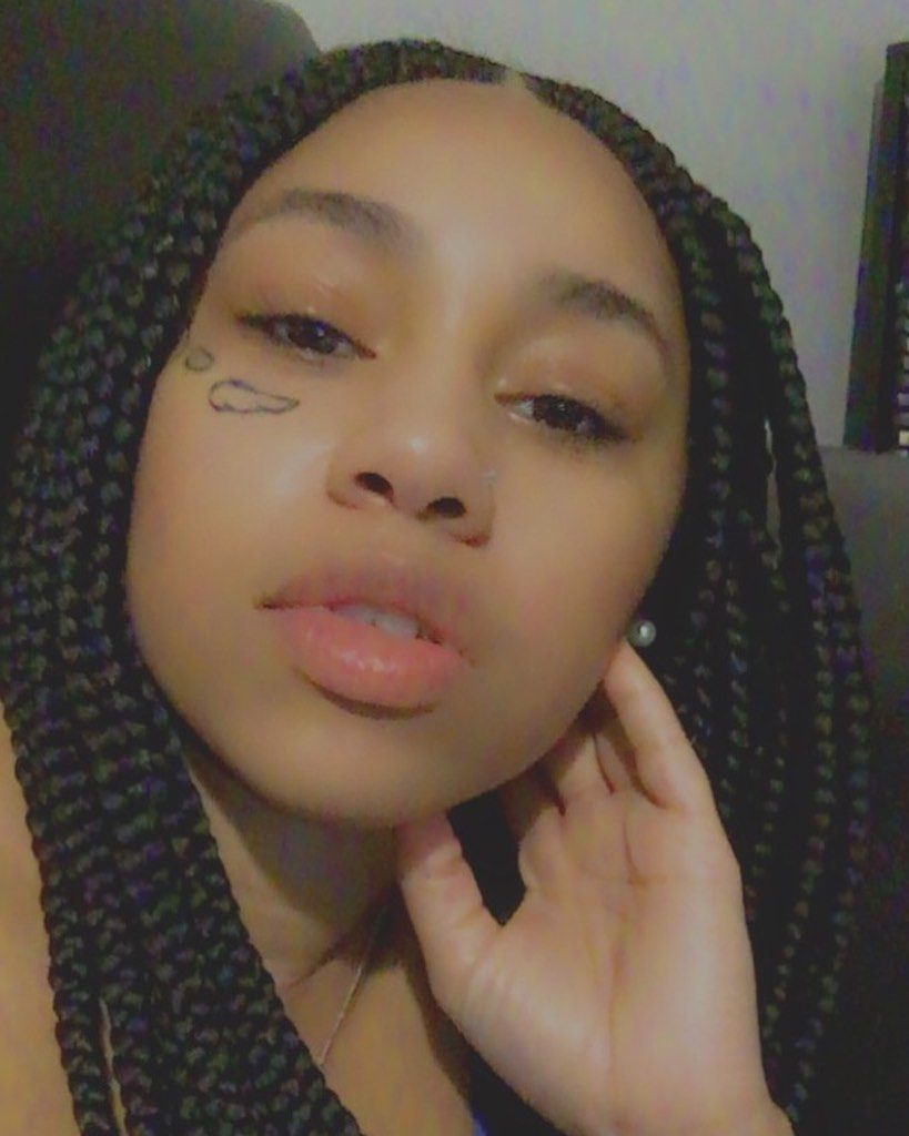 Lightskin Girl Wallpapers Wallpaper Cave