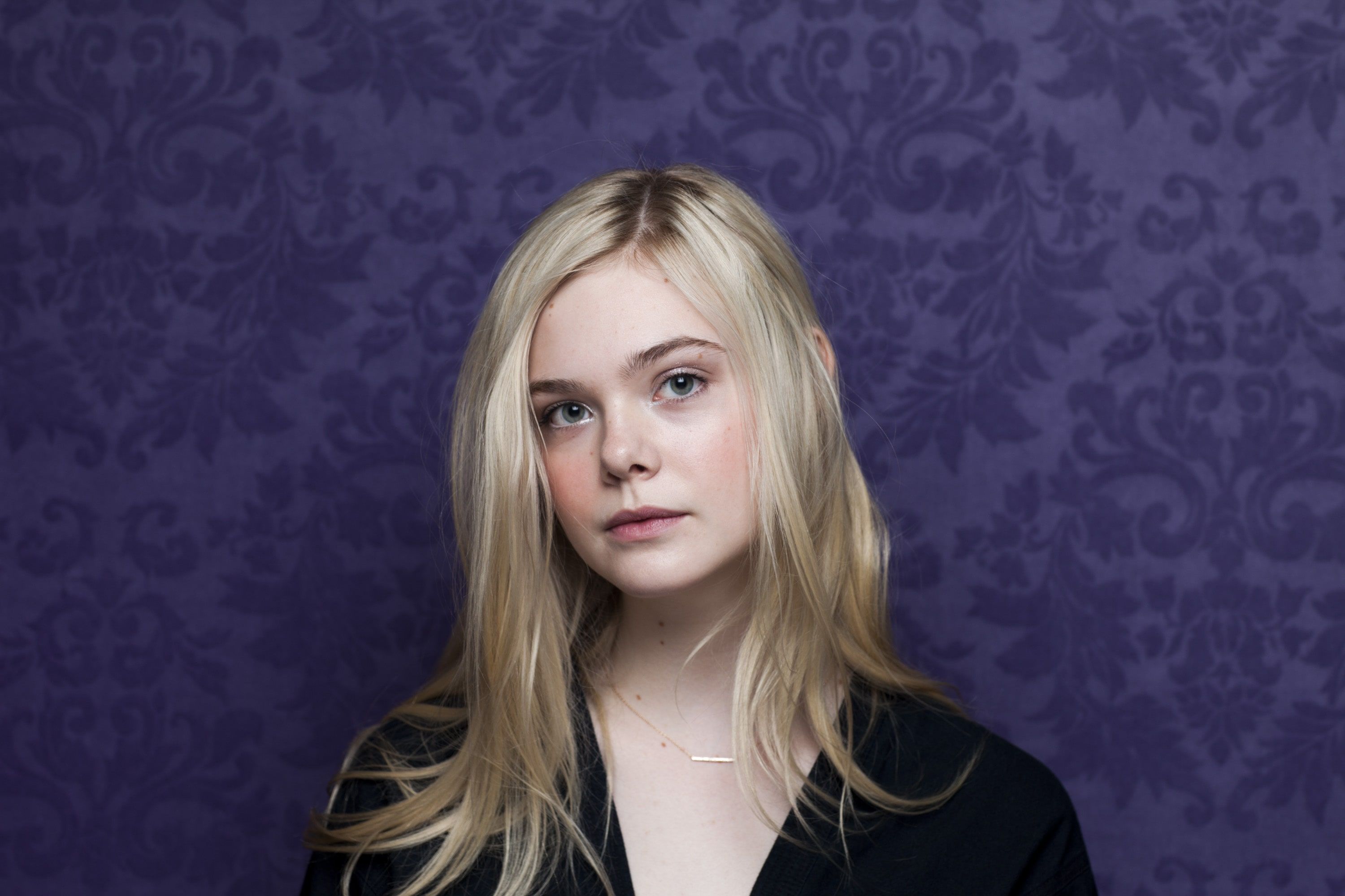 Elle Fanning Picture Elle Fanning Hq Wallpaper Fanning 20th Century Women Wallpaper & Background Download