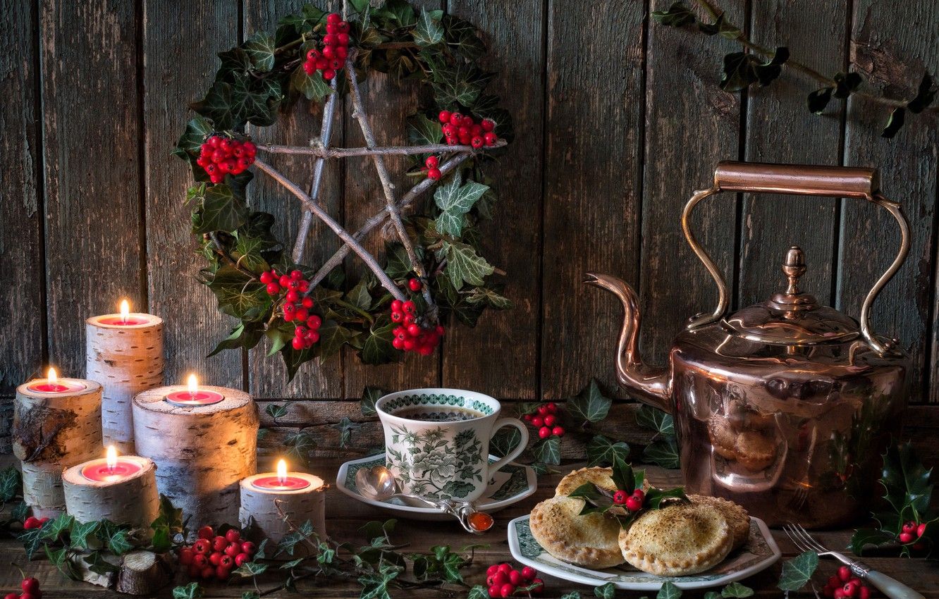 Wallpaper berries, tea, star, candles, kettle, cookies, mug, still life, Winter solstice image for desktop, section еда