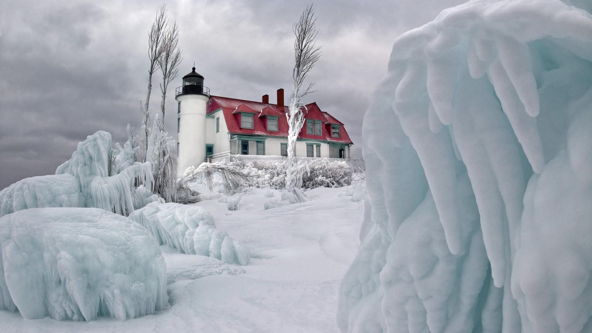 Download 1920x1080 Lighthouse In Winter wallpaper