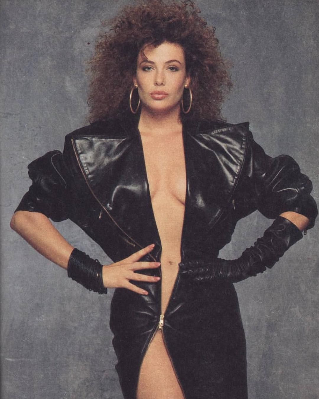 Kelly LeBrock photo 72 of 78 pics, wallpapers.