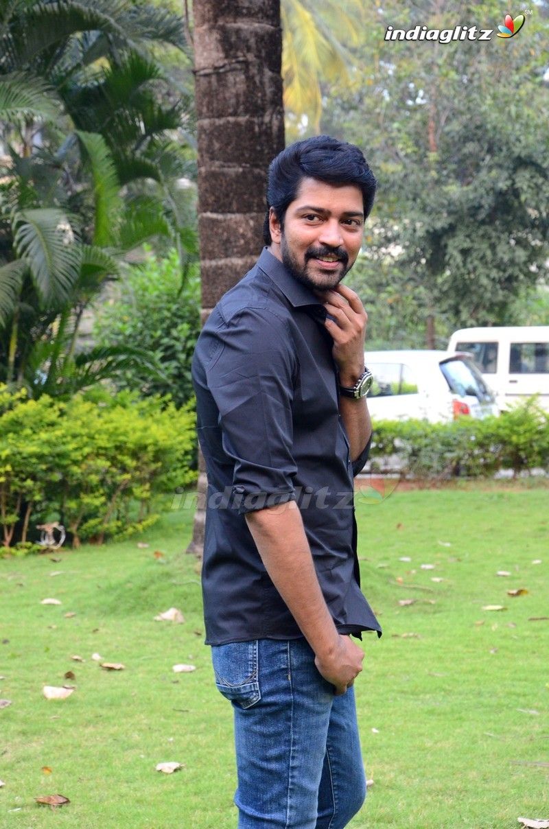 Allari Naresh Photo Actor photo, image, gallery, stills and clips