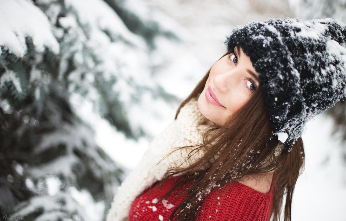 How-To: Pose in the Snow! - | Snow photoshoot, Winter photoshoot, Winter  portraits
