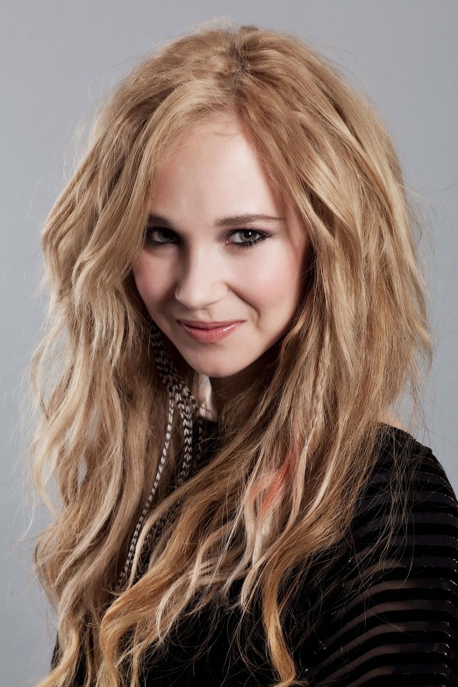 Picture of Juno Temple. Juno temple, Hair picture, Hair styles