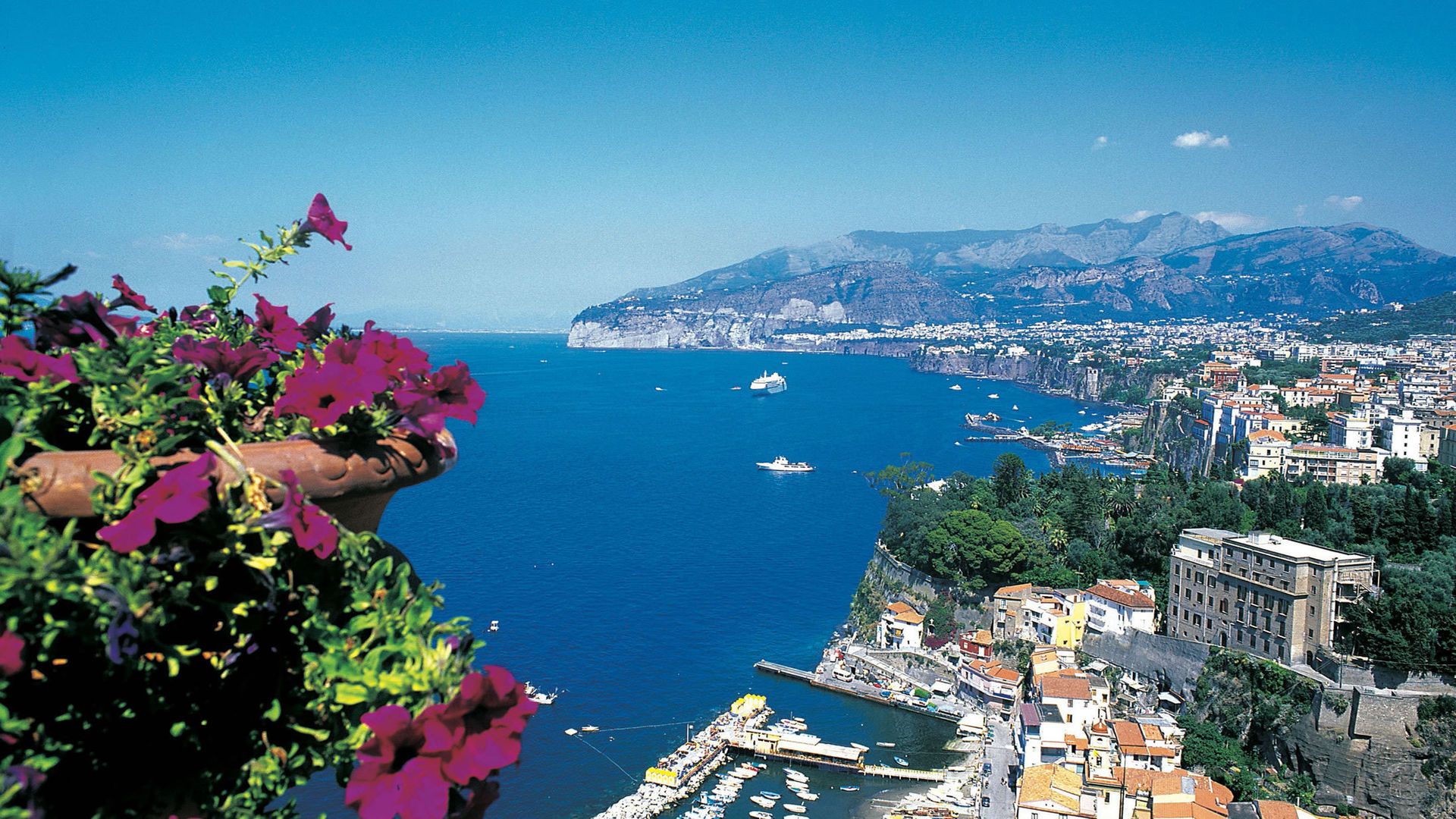 Sorrento Wallpaper. Sorrento Wallpaper, Sorrento Italy Desktop Wallpaper and Sorrento Greece HD Wallpaper