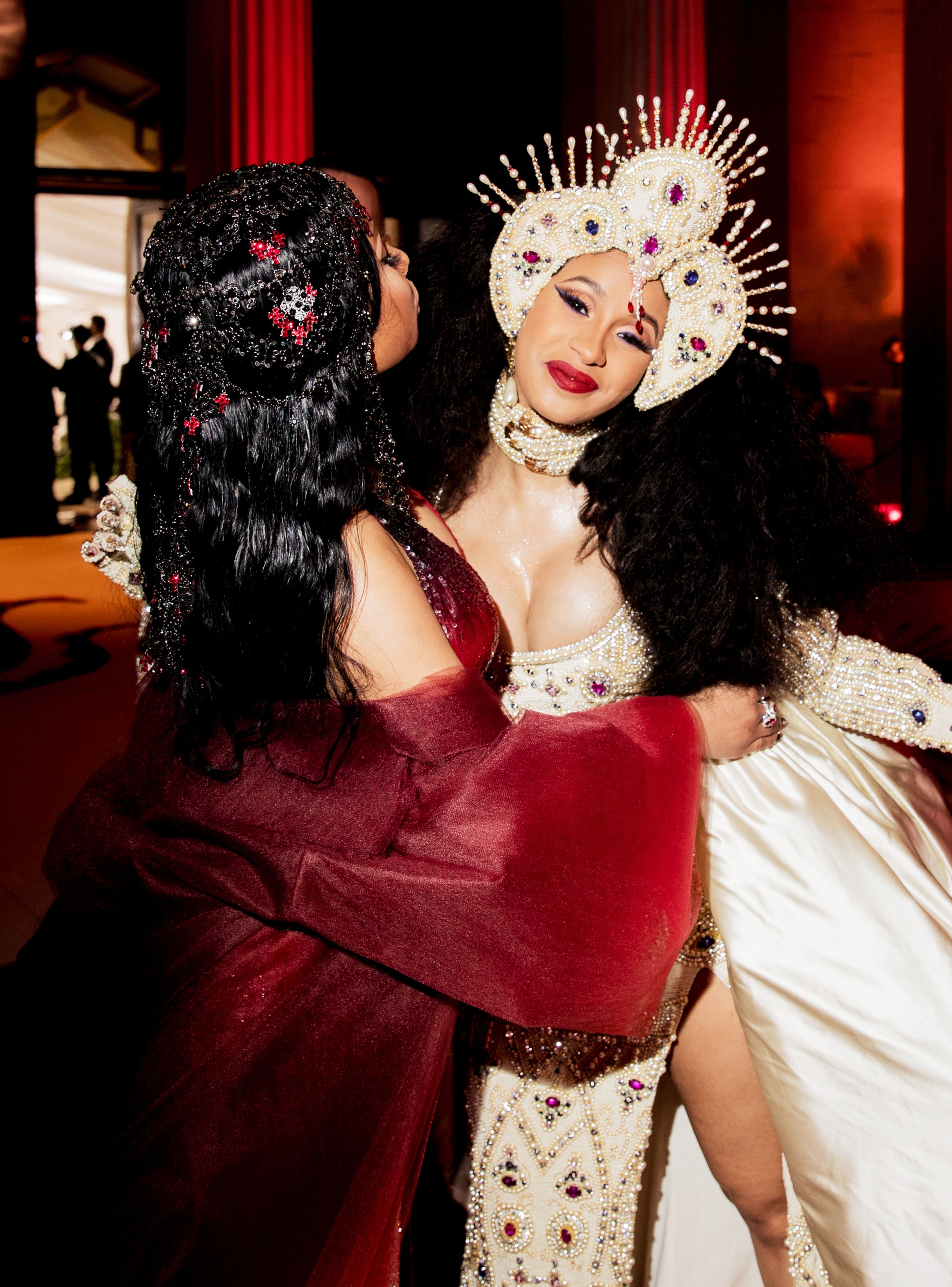 This Is What Cardi B & Nicki Minaj Were Talking About In That Viral Met Gala Photo. Met gala, Galas photo, Cardi b