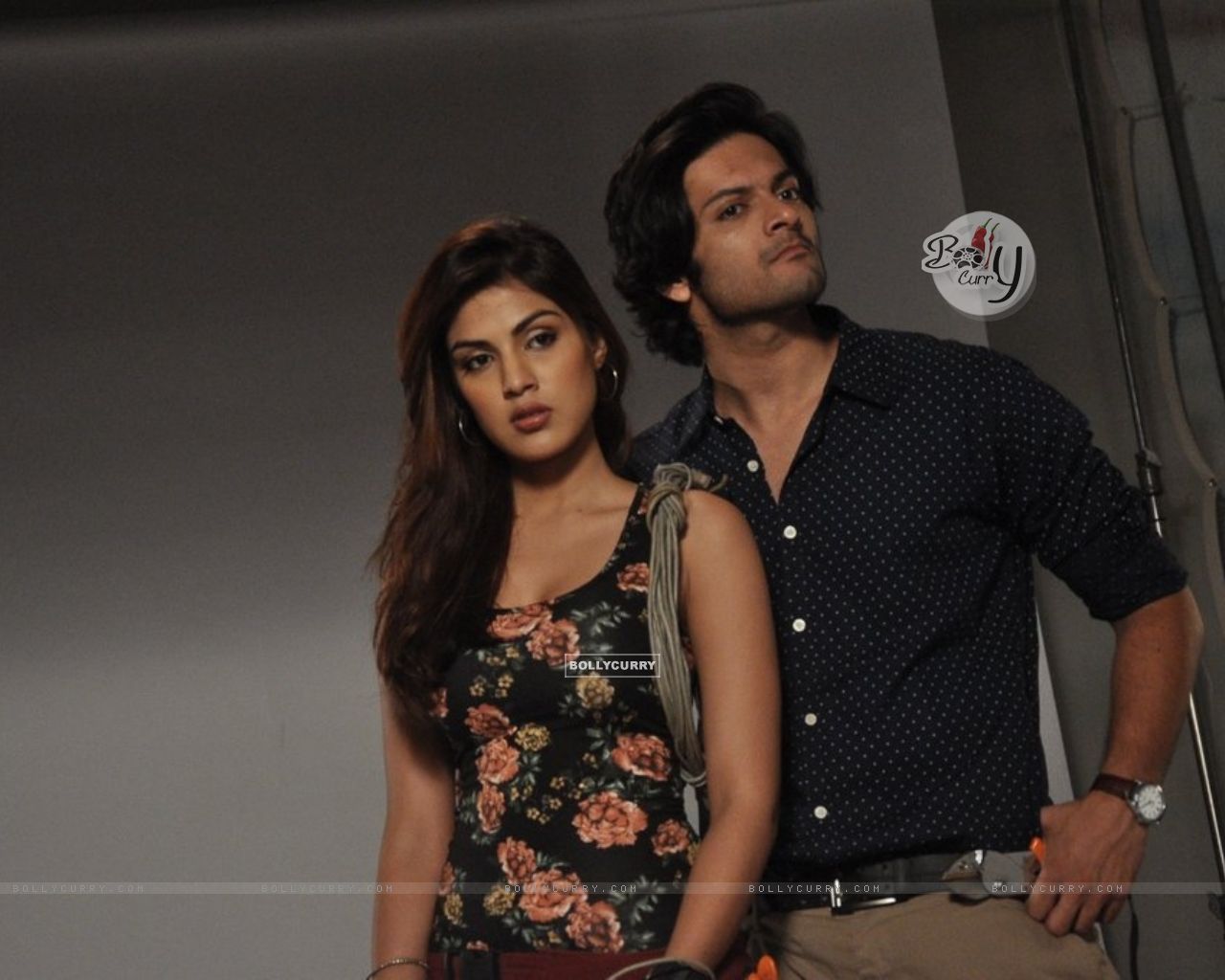 Wallpaper Chakraborty and Ali Fazal at the 'Sonali Cable' Poster Shoot size:1280x1024