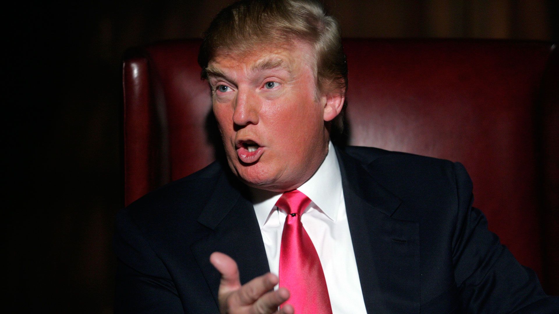 Donald Trump, 'Modern Family' Writer Spar on Twitter