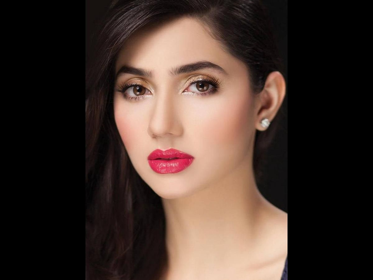 I did meet Shah Rukh, he was very kind: Mahira Khan