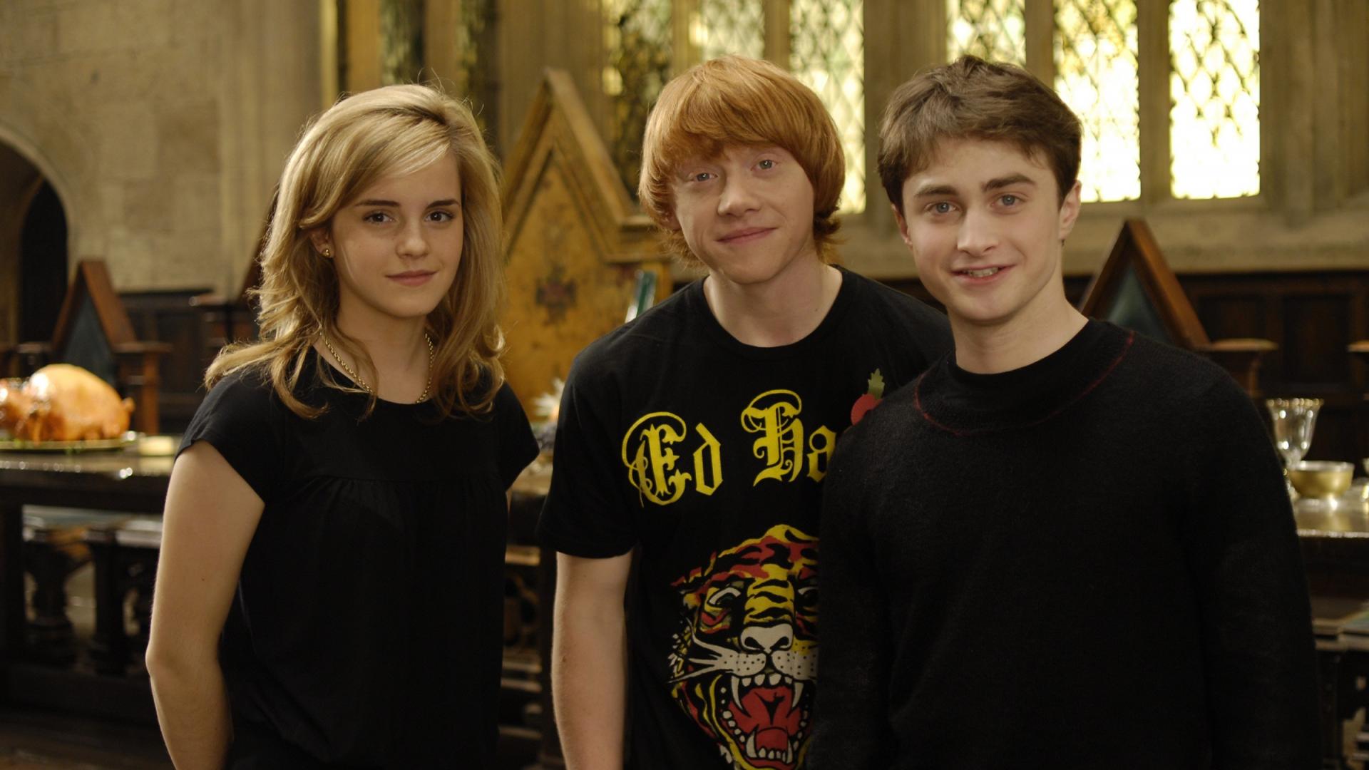 Harry Potter Wallpaper Hogwarts Emma Watson