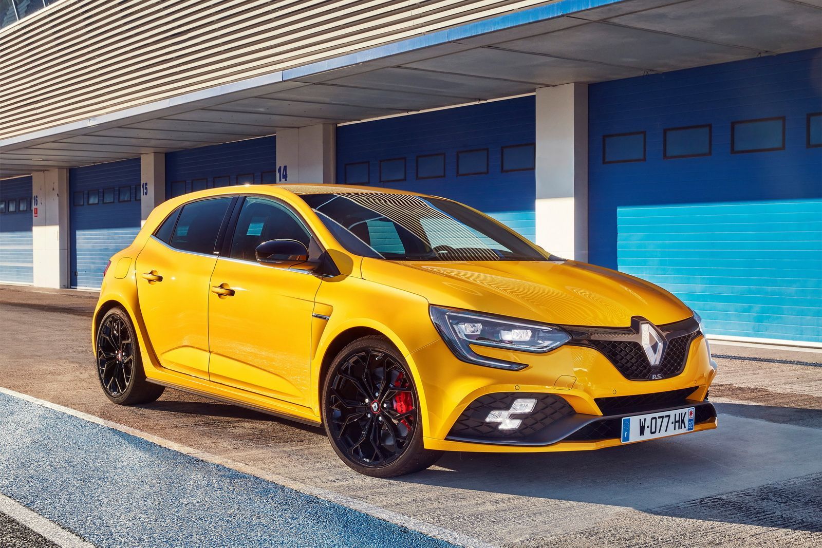 New Renault Megane RS Detailed In 132 Image. Carscoops. Renault megane, New renault, Renault