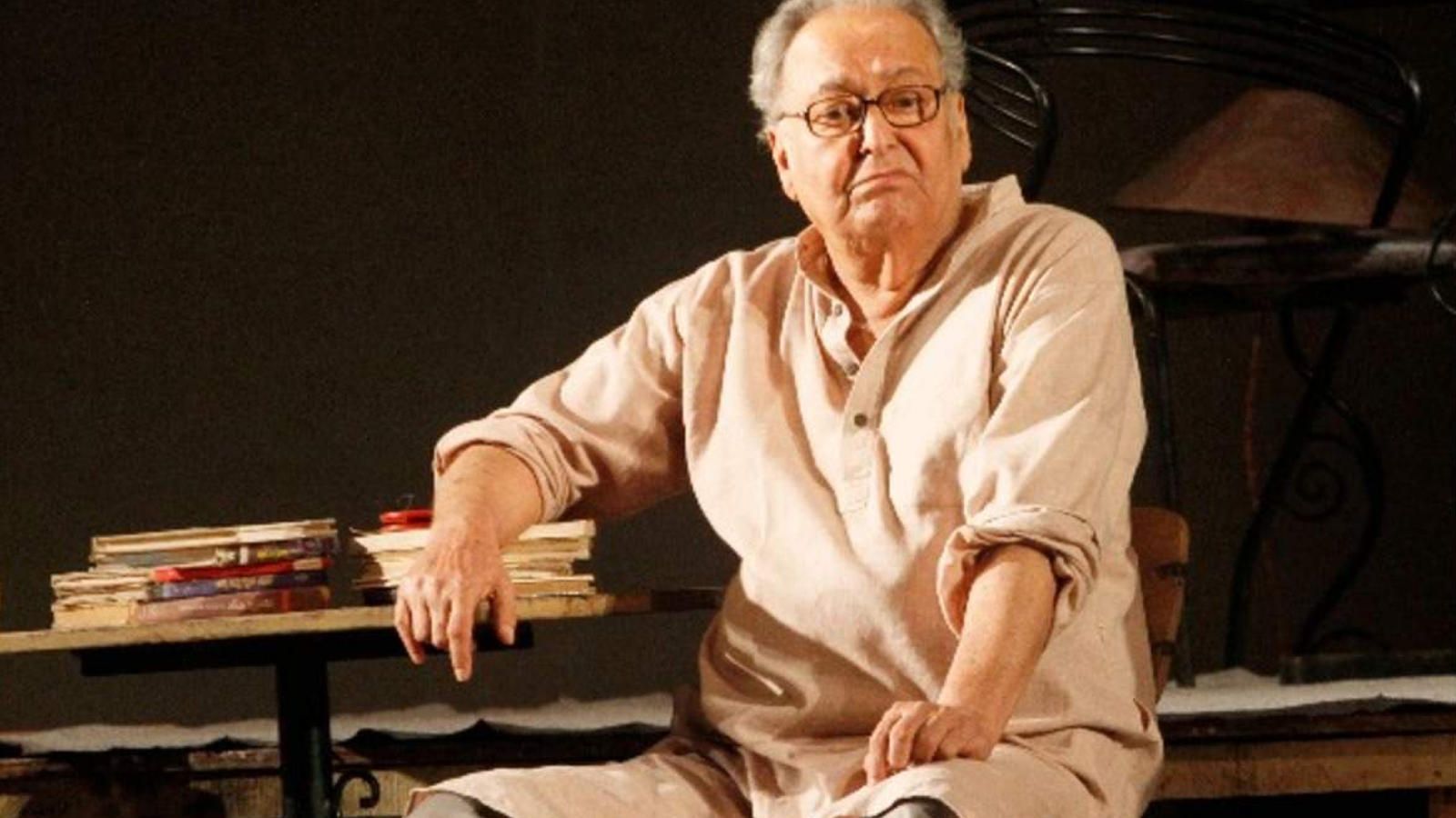 Veteran actor Soumitra Chatterjee's condition deteriorates, put on ventilator. Bangla Movie News of India