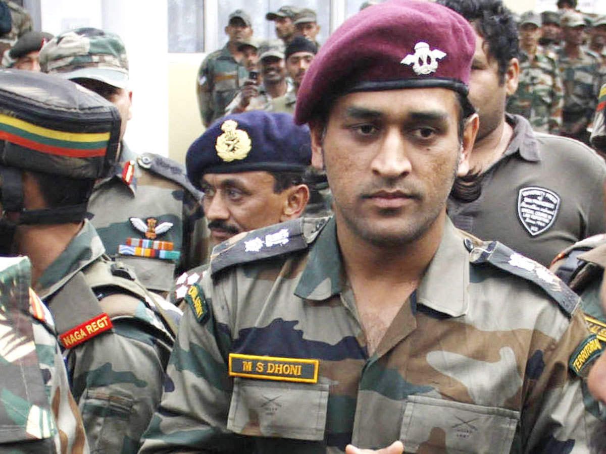 ماطر يائسة صابون ms dhoni in army uniform