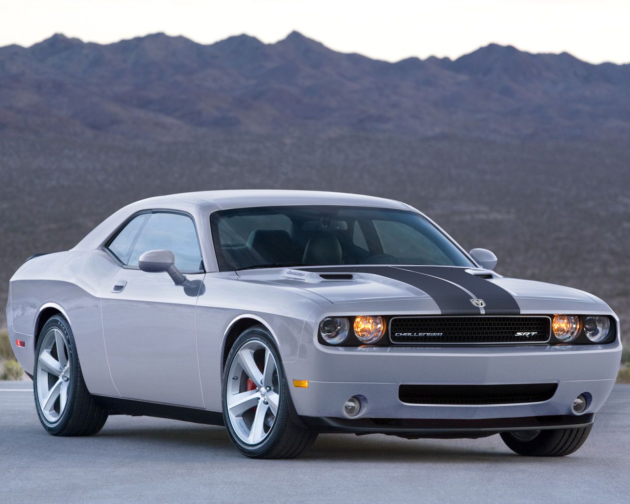 Dodge Challenger Desktop Wallpaper