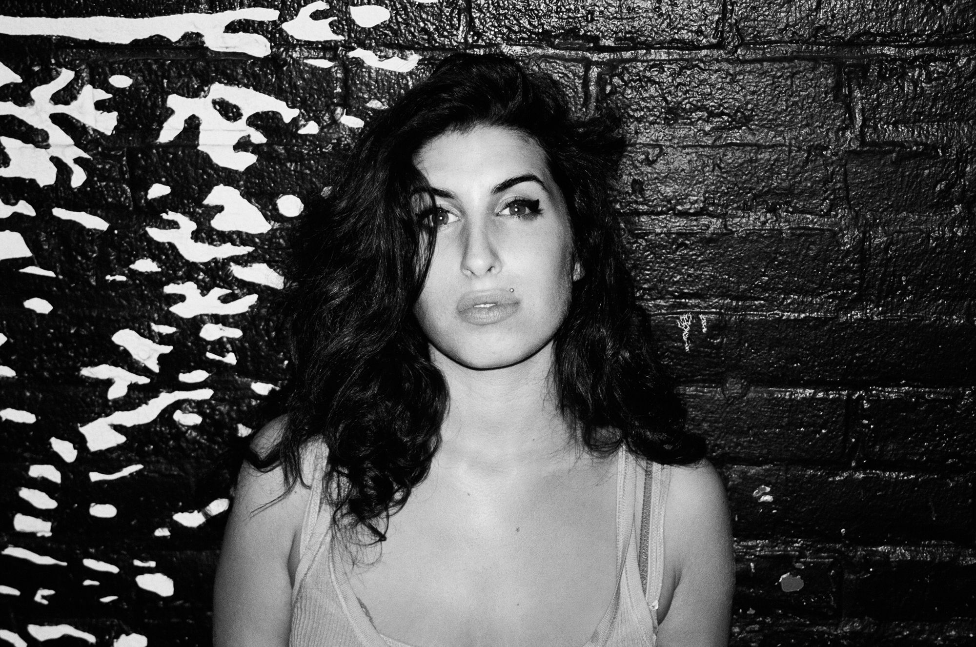 Amy Winehouse Computer Wallpapers  Wallpaper Cave