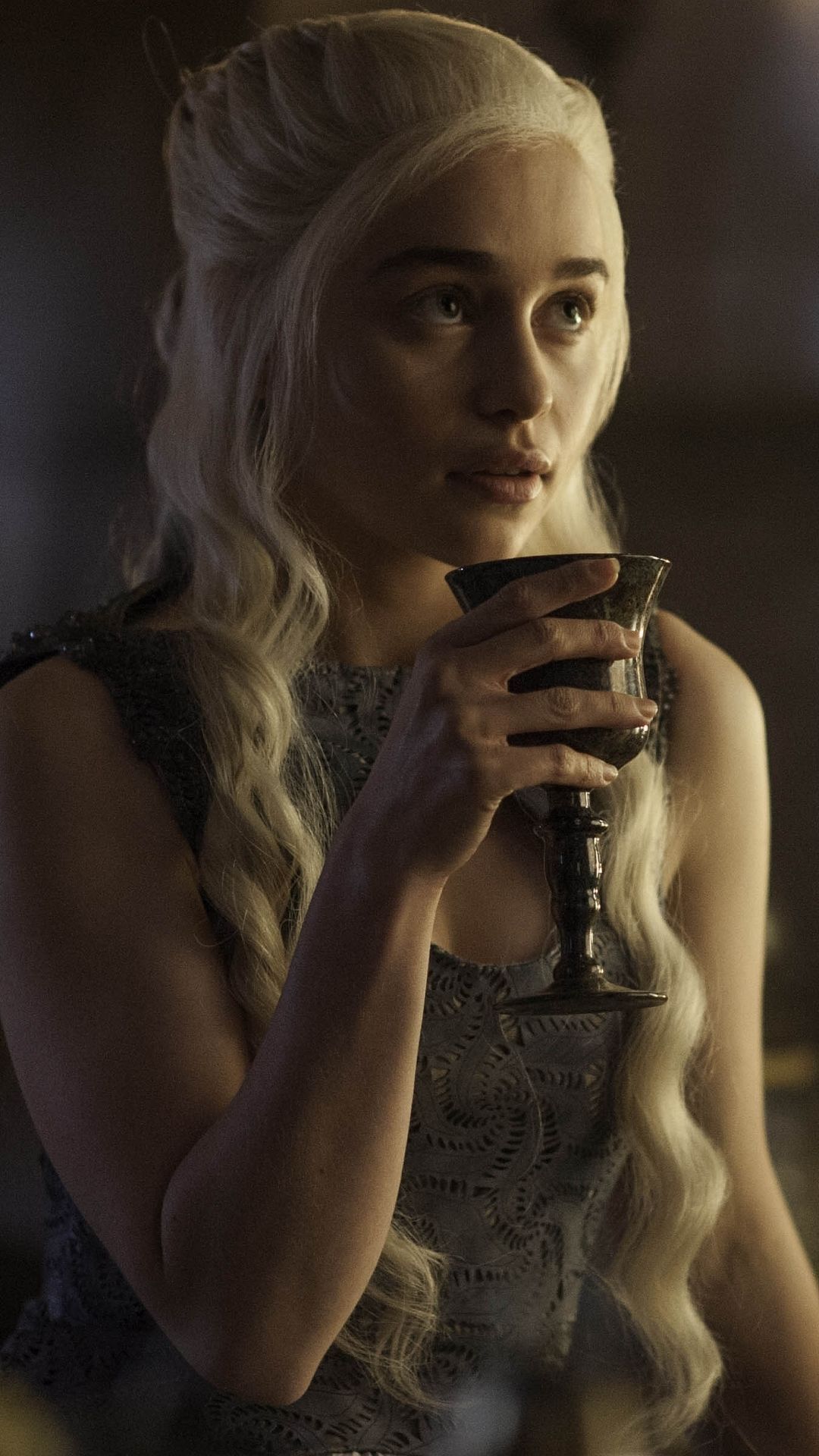 Daenerys Targaryen Apple IPhone 6 (750x1334) Wallpaper. Daenerys Targaryen Wallpaper, Emilia Clarke, Game Of Throne Daenerys