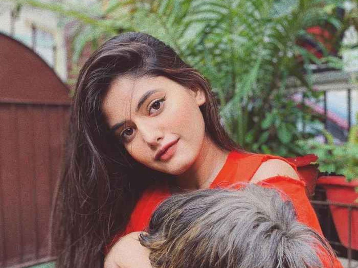 Anahita Bharat Bhooshan Height, Age, Net Worth, Affairs, Bio and More 2020