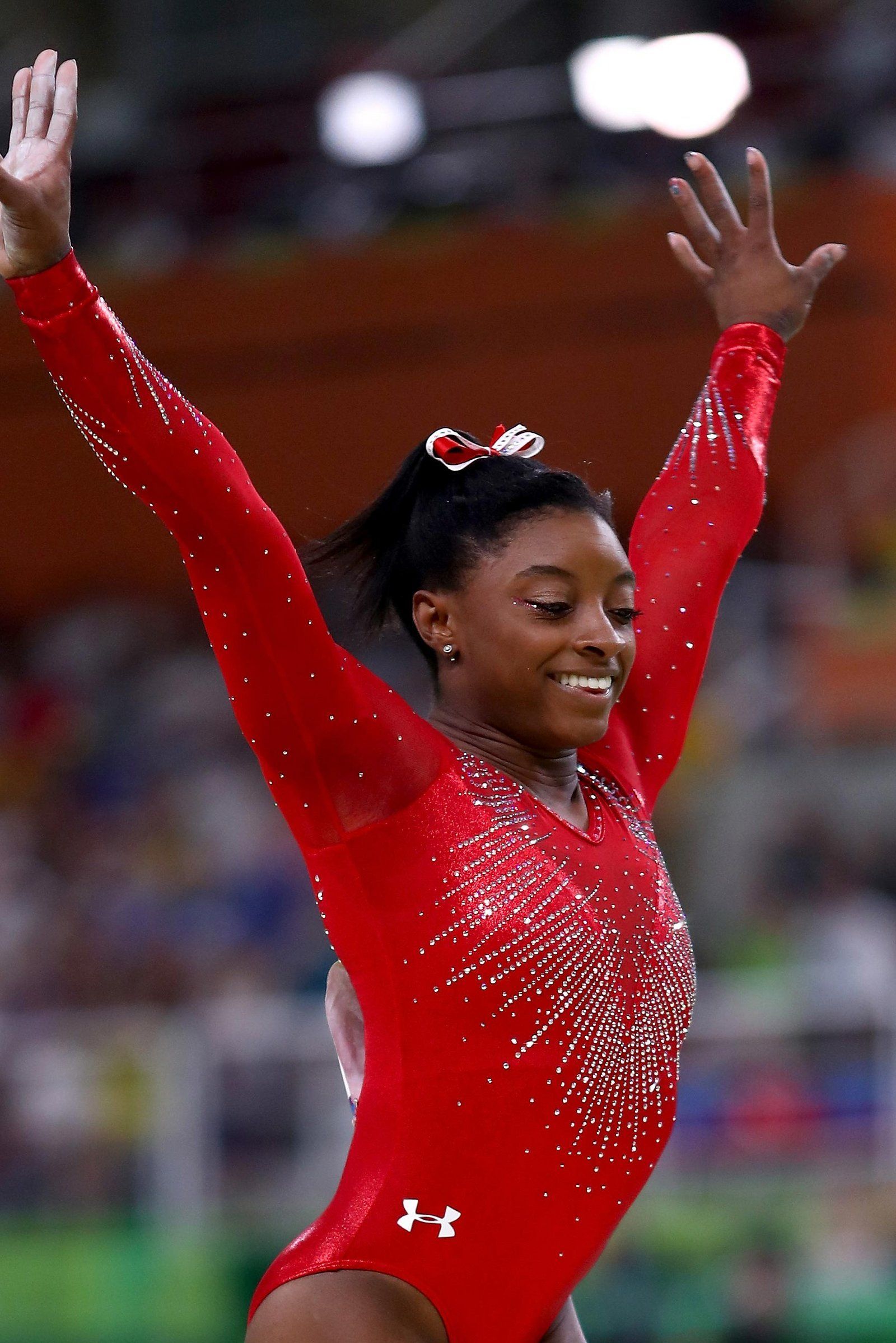Standout Olympic Beauty Moments From This Weekend's Rio Games. Simone biles, Famous gymnasts, Black gymnast