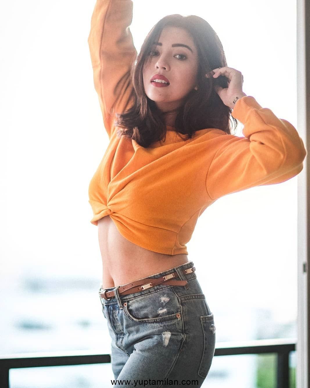 Barkha Singh Hottest Photo Bikini Image, Instagram Picture