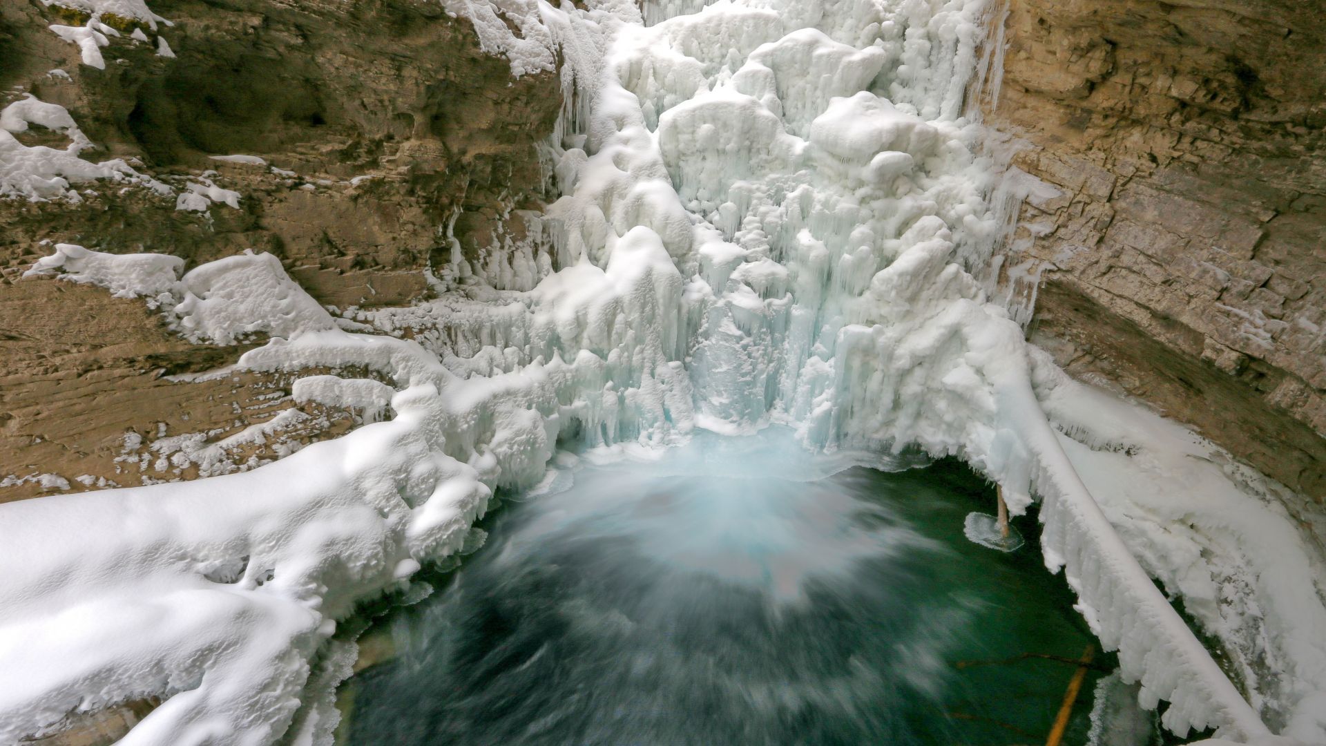 Desktop wallpaper frozen waterfall, nature, winter, HD image, picture, background, 5e9672