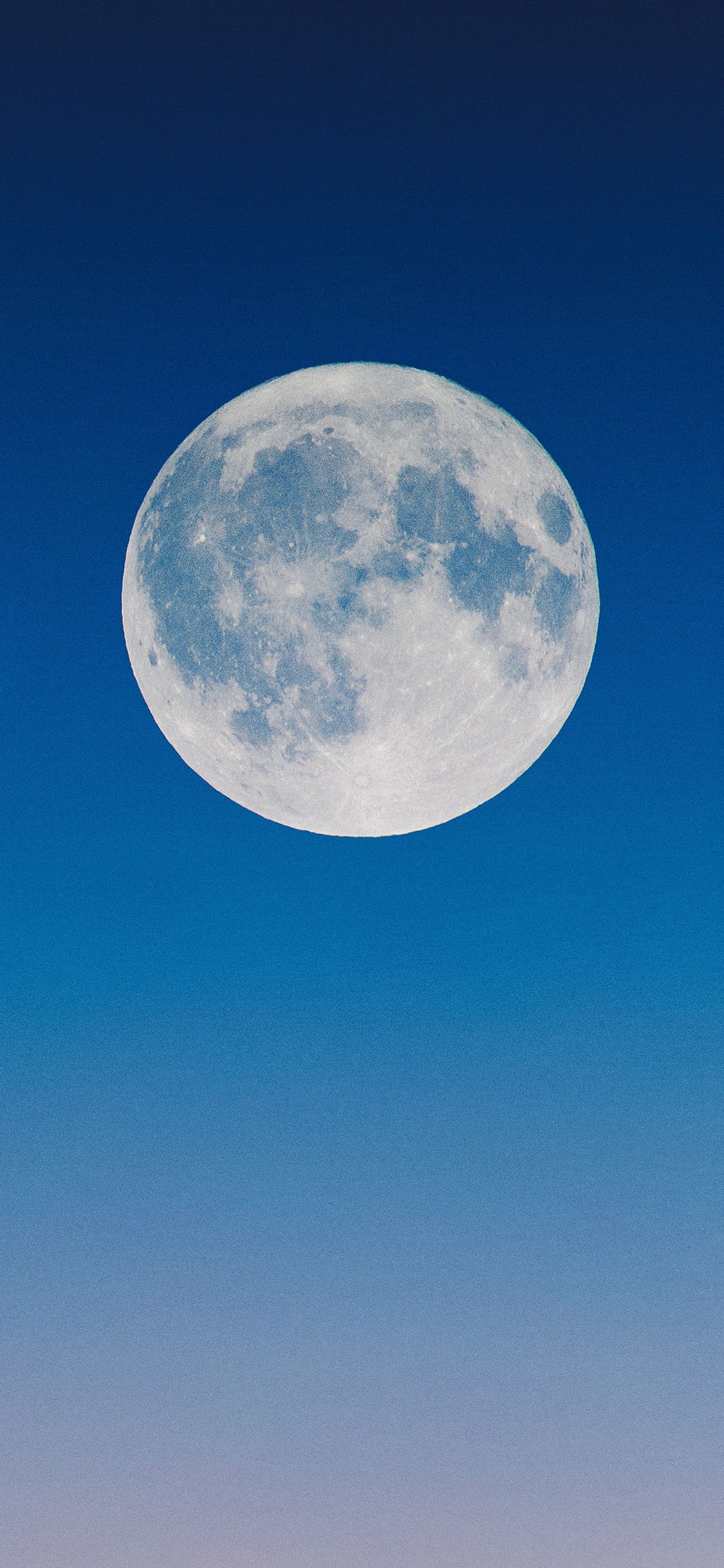 Download these beautifil moon wallpaper