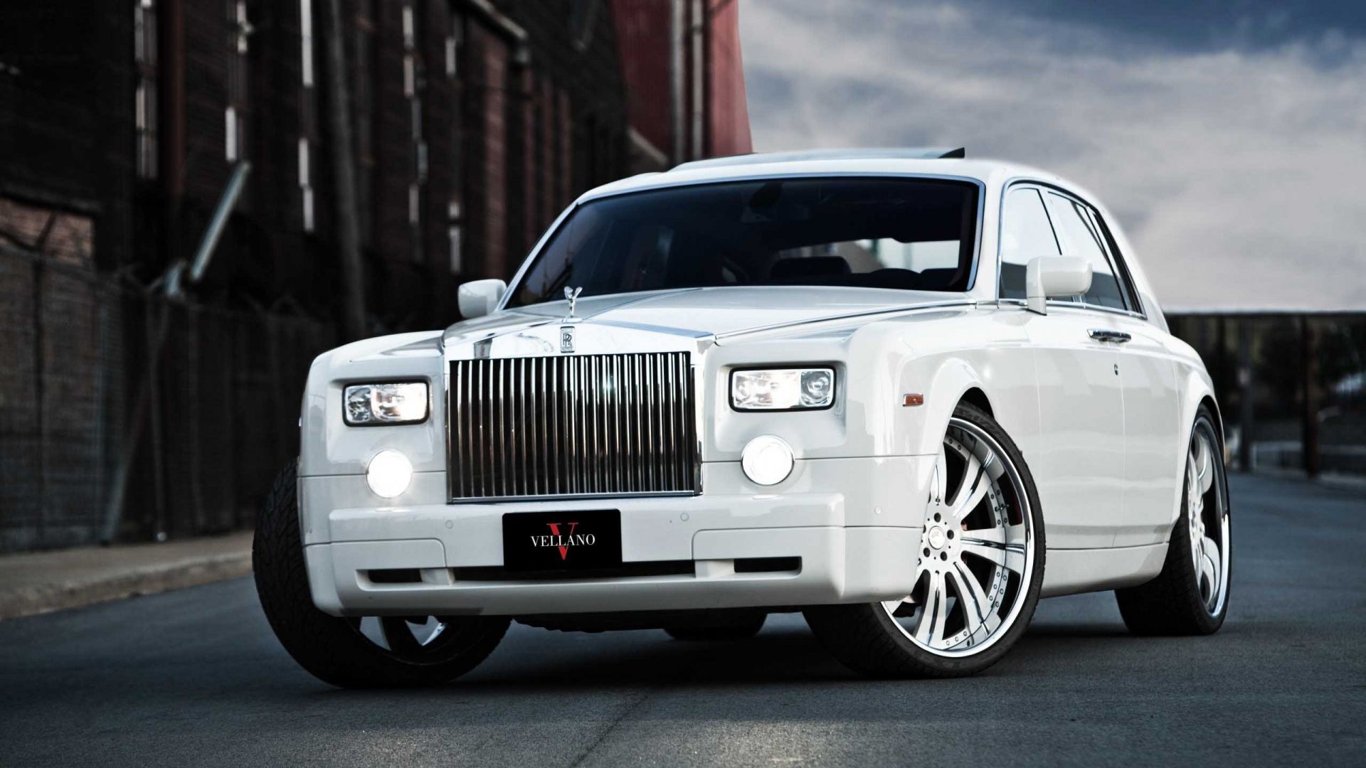 Free download Car Rolls Royce Phantom Custom Big Rims White Pcs Wallpaper [2560x1600] for your Desktop, Mobile & Tablet. Explore Rolls Royce Cars Wallpaper. Rolls Royce Cars Wallpaper, Rolls