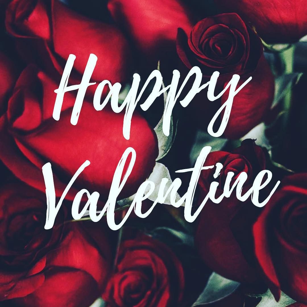 Happy Valentine's Day! Wishing you a wonderful time with all your besties ❤️ - #valentinesd. Wallpaper iphone roses, Valentines wallpaper, iPhone wallpaper preppy