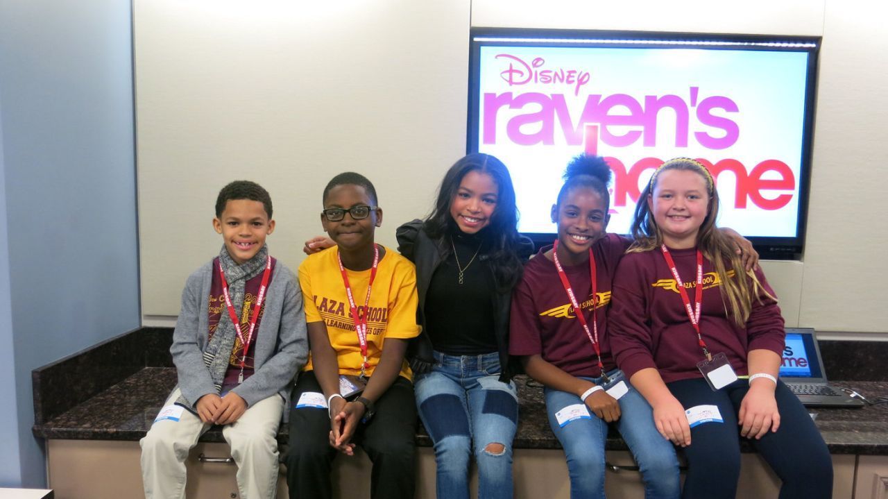 Raven's Home' actress meets LI kids. Ravens home, Skai jackson, Robinson