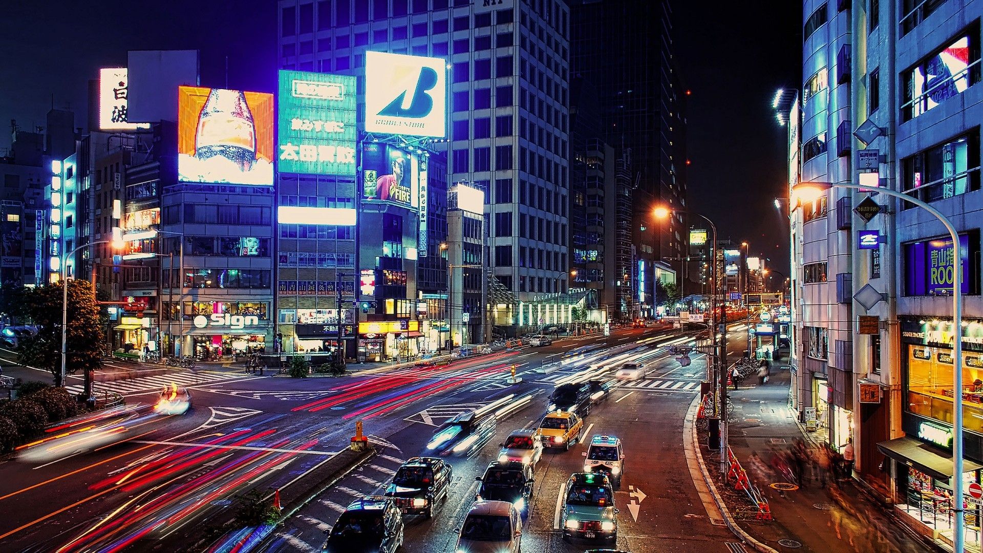 Night traffic in the Japanese city wallpaper and image, picture, photo