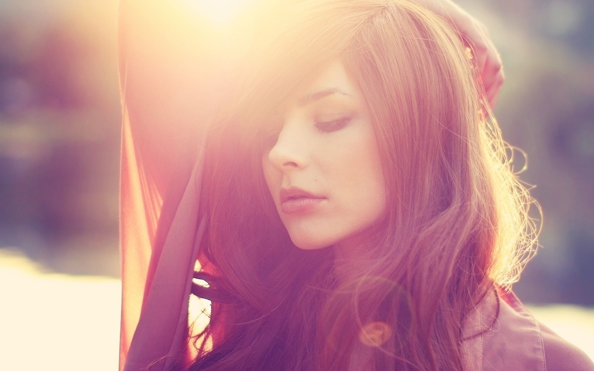 Girl with brown hair in the sun Desktop wallpaper 1280x800