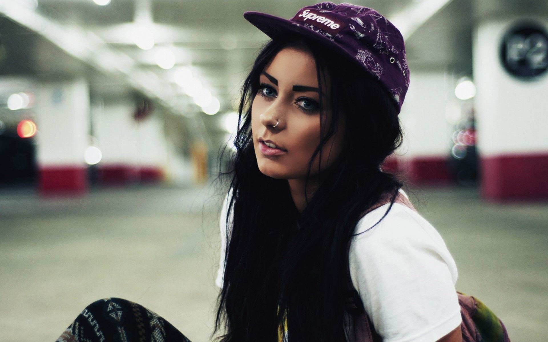 women, nose piercing, baseball caps .sf.co.ua