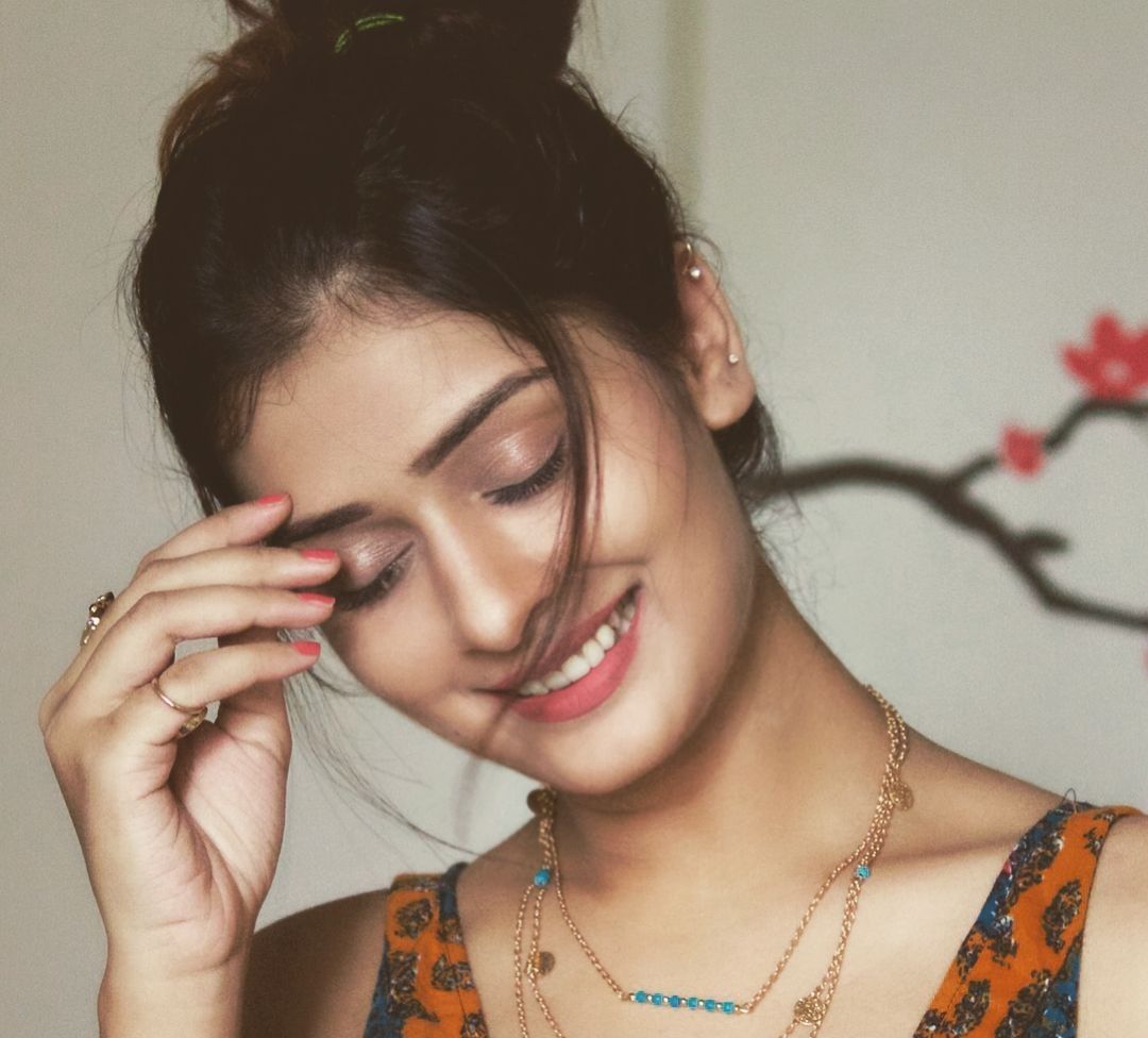 Beautiful Desi Girls Wallpaper .t10ranker.com
