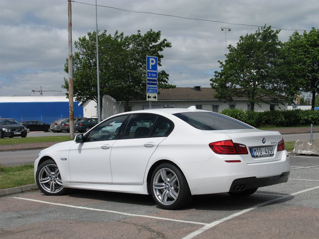 Bmw M10 2014 wallpaperx720autowpaper.com