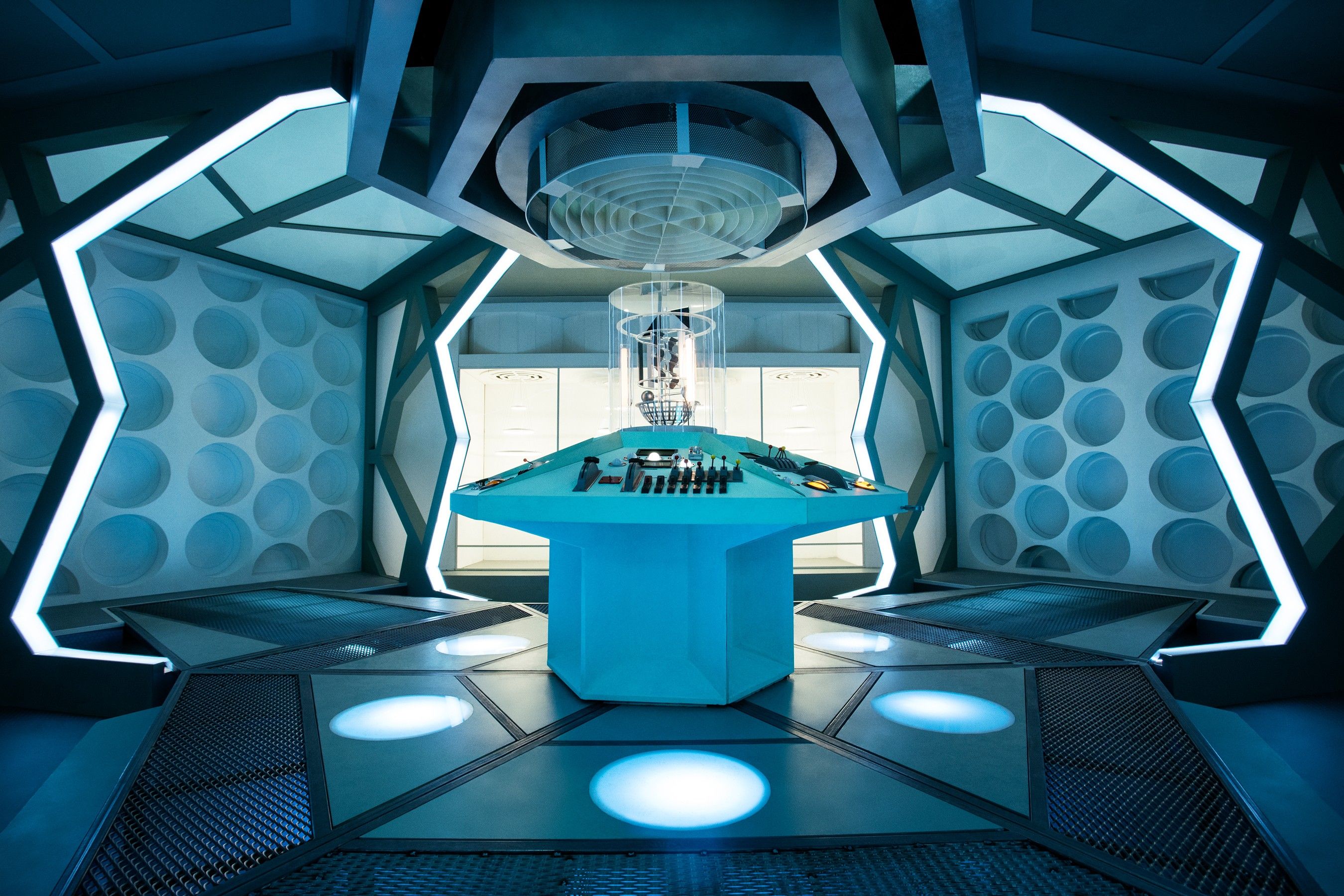 Host a video call from the TARDIS .doctorwho.tv