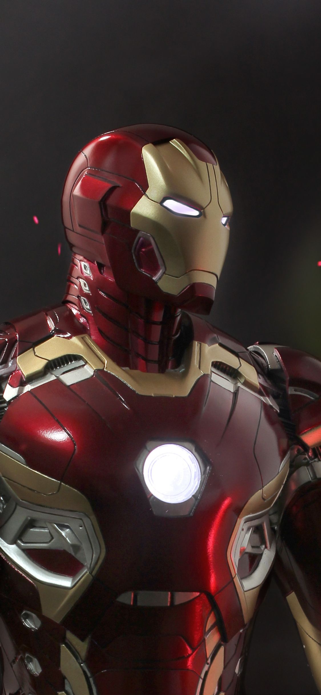 Iron Man Chest Wallpaper