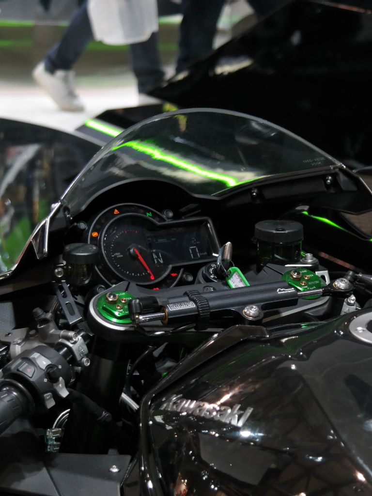 Dynamic Price Kawasaki Speedometer Background for Your Screen Dynamic Price Kawasaki Speedometer Background for Your Screen