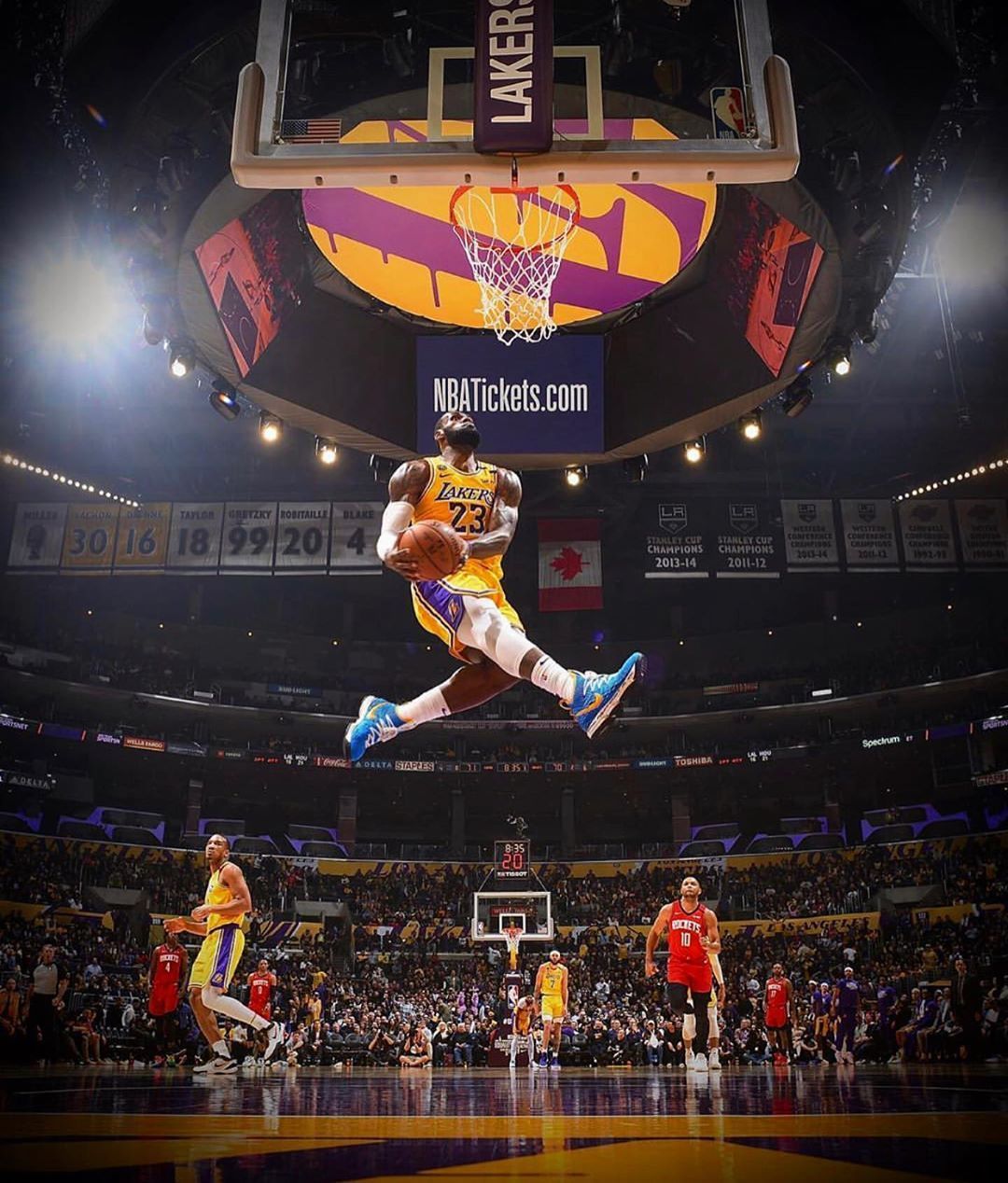 Lebron Dunking Wallpapers - Wallpaper Cave