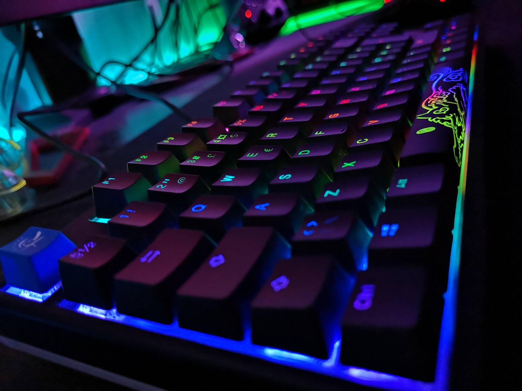Gaming RGB Keyboard wallpaper by .zedge.net