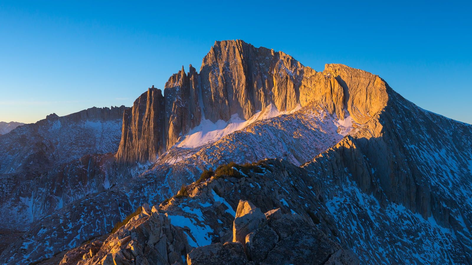 Yosemite National Park: High Resolution .vastphotos.com · In stock
