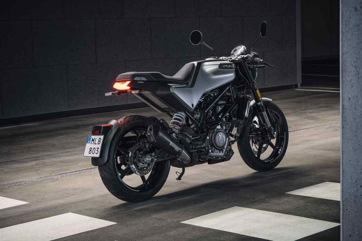 Husqvarna Vitpilen 250, Svartpilen 250 .indiacarnews.com