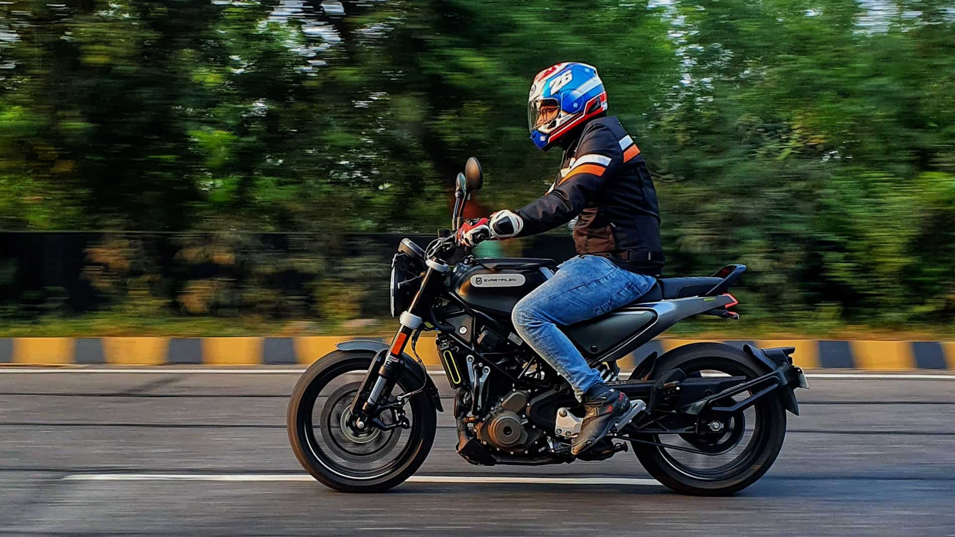 Husqvarna Svartpilen 250, Vitpilen 250 road test review: The Swedish duo