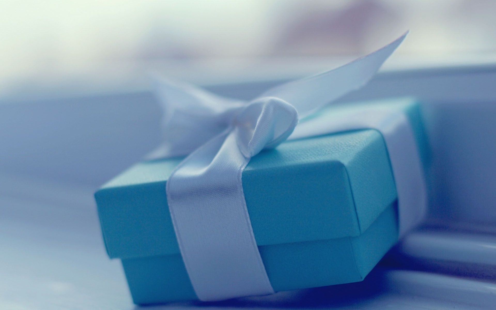 Gift Box Wallpapers - Wallpaper Cave