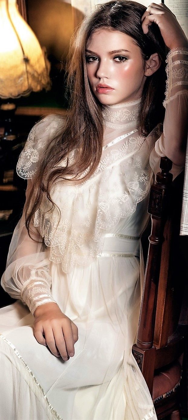 High Fashion White.de