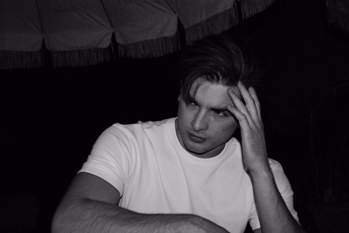 Diego Tinoco&w twitter.com